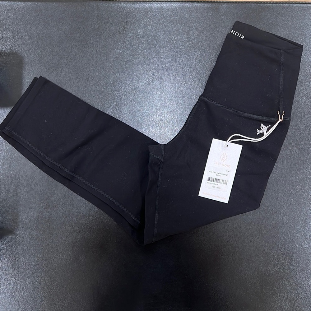 NWT Tavi Noir sz S leggings